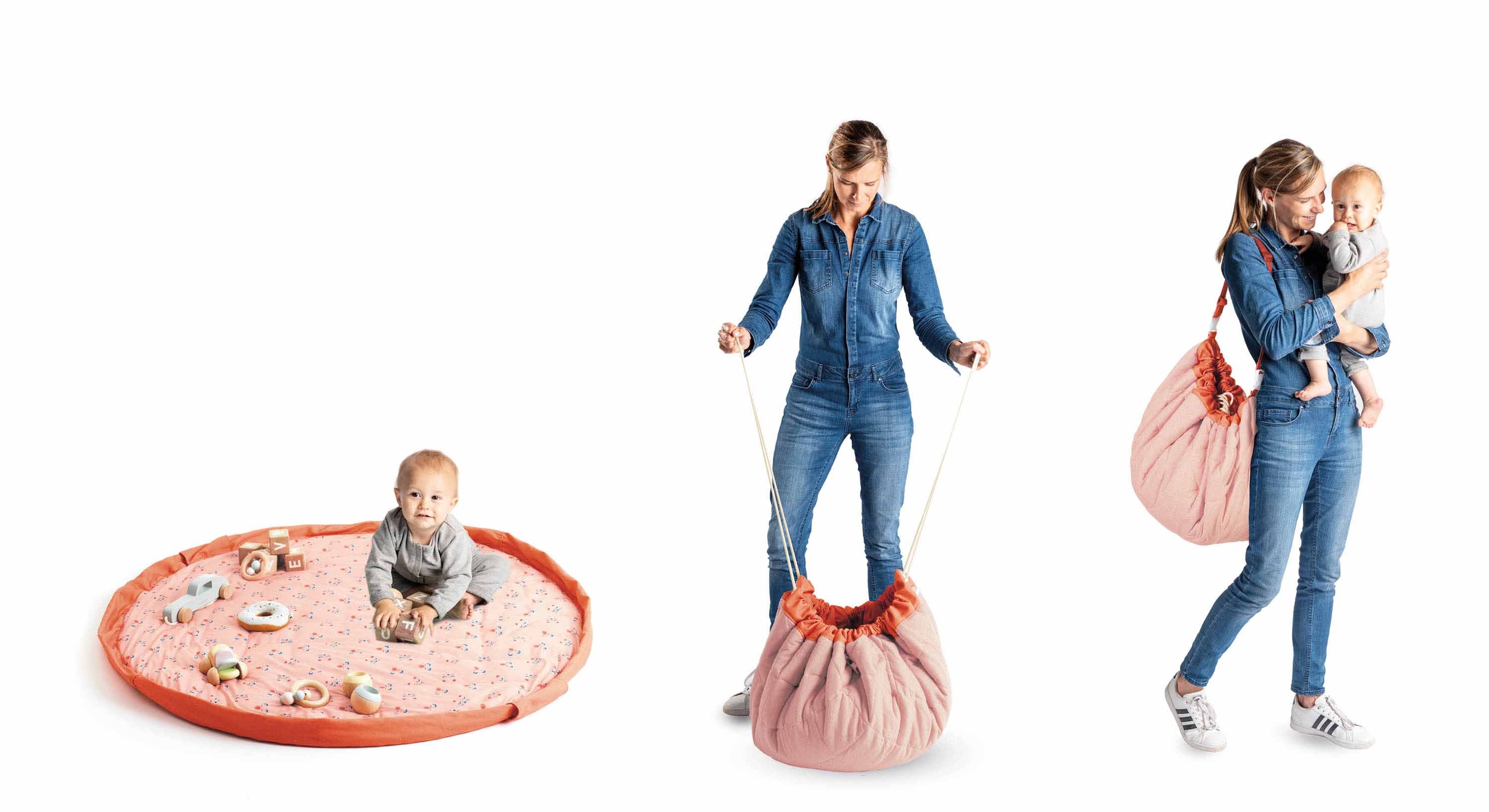 Mom folding her soft Play&Go print animal faces