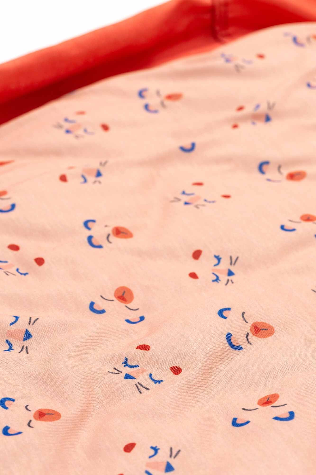 Play&Go Soft Animal Faces baby play mat, toy storage bag and diaper bag. Detail product photo