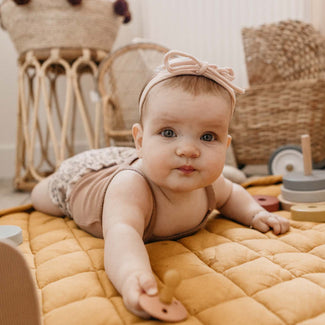 Mustard chai tea organic babymat