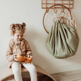 Organic grid green storage bag