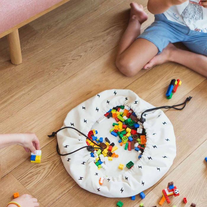 thunderstrike mini toy storage bag, kids playing with lego